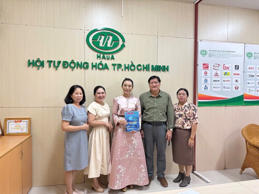 Thúc đẩy hợp tác giữa HAuA và VIZ: Bước tiến mới trong chuyển đổi số và công nghiệp thông minh 3 HAuA-VIZ-3