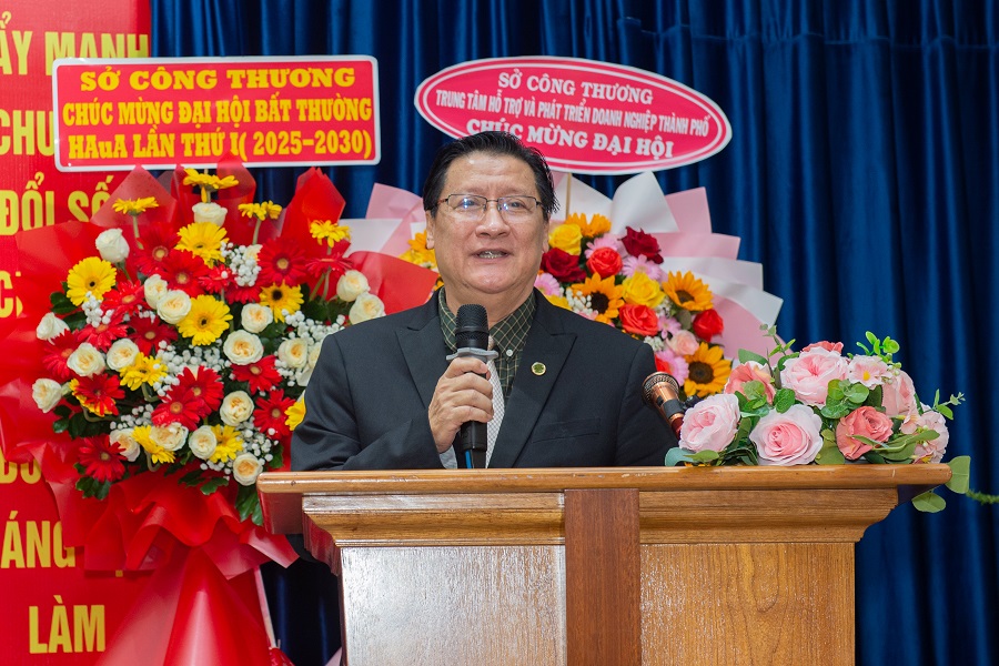 Đại hội bất thường đánh dấu Nhiệm kỳ 1 của Hội Tự động hóa TP.HCM 3 PGS.TS. Lê Hoài Quốc