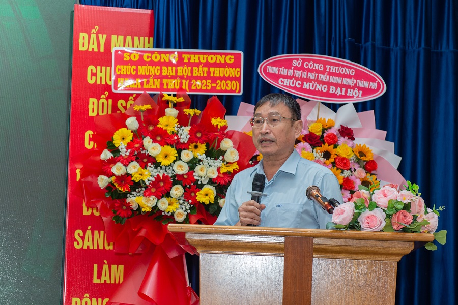 Đại hội bất thường đánh dấu Nhiệm kỳ 1 của Hội Tự động hóa TP.HCM 5 GS.TS. Lê Hùng Lân