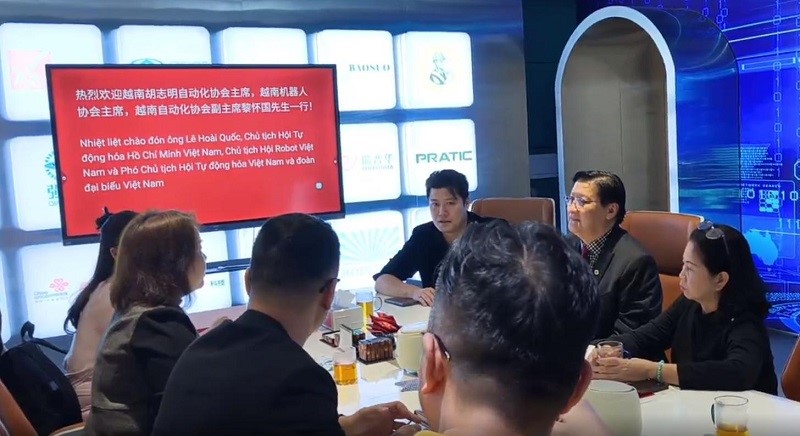 Đoàn HAuA đến thăm và làm việc với Hiệp hội Tự động hóa Phật Sơn