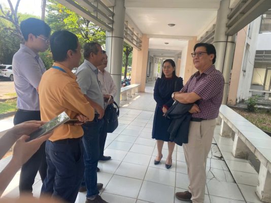 HAuA hợp tác SHTP đào tạo tự động hóa, robot chuẩn quốc tế 1 Doan HAUA den tham SHTP