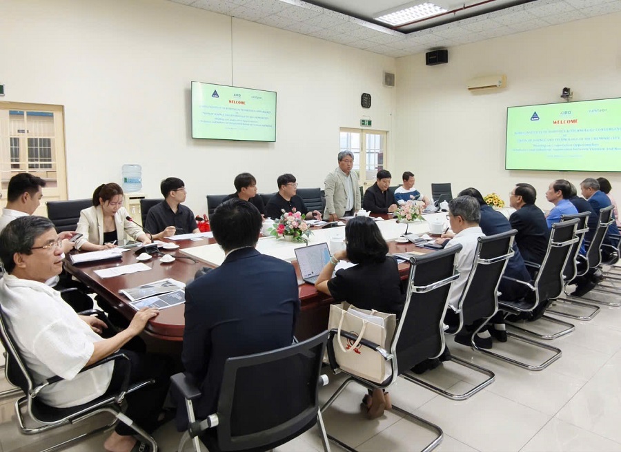 HAuA kết nối hệ sinh thái robot Việt Nam – Hàn Quốc 2 Toan canh phien trao doi hop tac Viet Nam – Han Quoc trong linh vuc robot AI va tu dong hoa