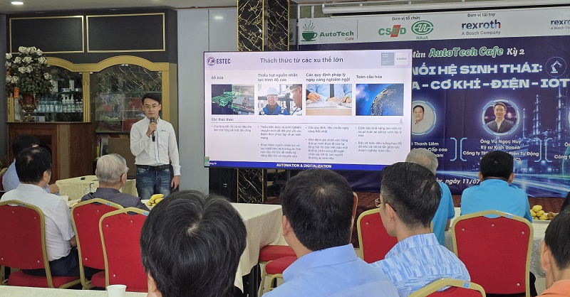 Ông Vũ Ngọc Huy – Kỹ sư Kinh doanh Công ty TNHH Kỹ thuật Công nghệ Điện Tự động Biển Đông chia sẻ về những thách thức từ các xu thế lớn trong quá trình tự động hóa và chuyển đổi số công nghiệp.