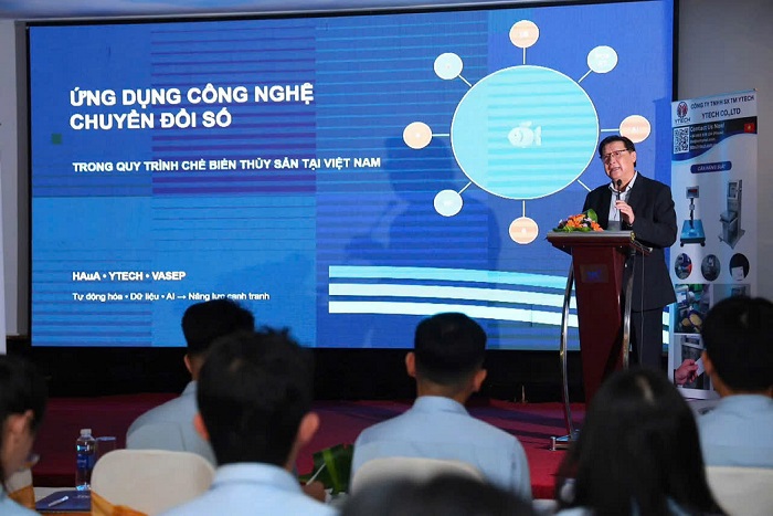 PGS.TS. Lê Hoài Quốc – Chủ tịch Hội Tự động hóa TP. HCM (HAuA) chia sẻ về vai trò của tự động hóa, dữ liệu và trí tuệ nhân tạo