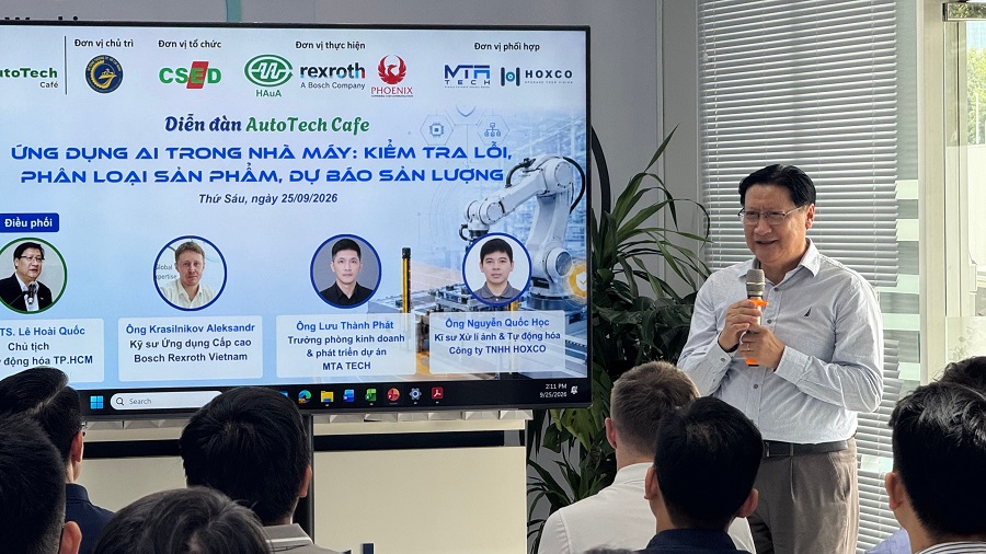 AutoTech Cafe kỳ 4: Ứng dụng AI trong sản xuất 2 PGS.TS. Lê Hoài Quốc – Chủ tịch Hội Tự động hóa TP.HCM phát biểu khai mạc Diễn đàn AutoTech Café kỳ 4.